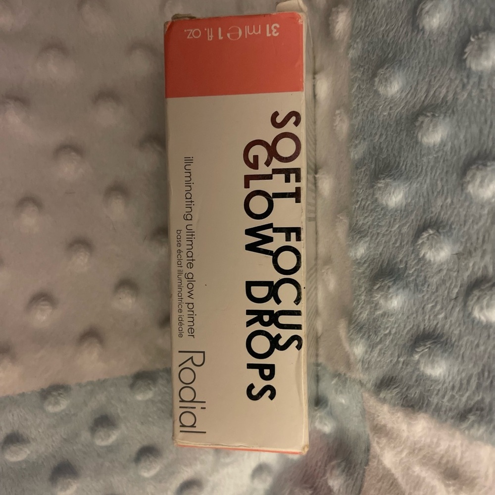 Redial Soft Focus Glow Drops